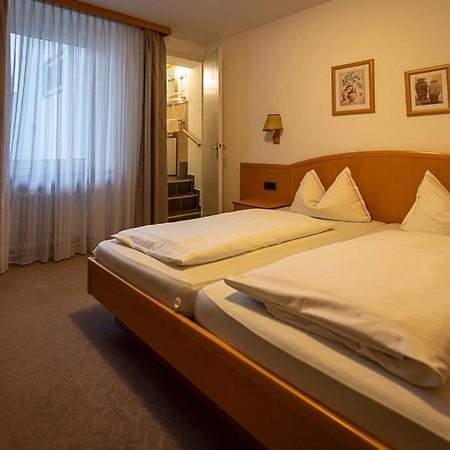 Nostalgie Altstadt Hotel Kornpforte By 42 Koblenz  Exterior foto